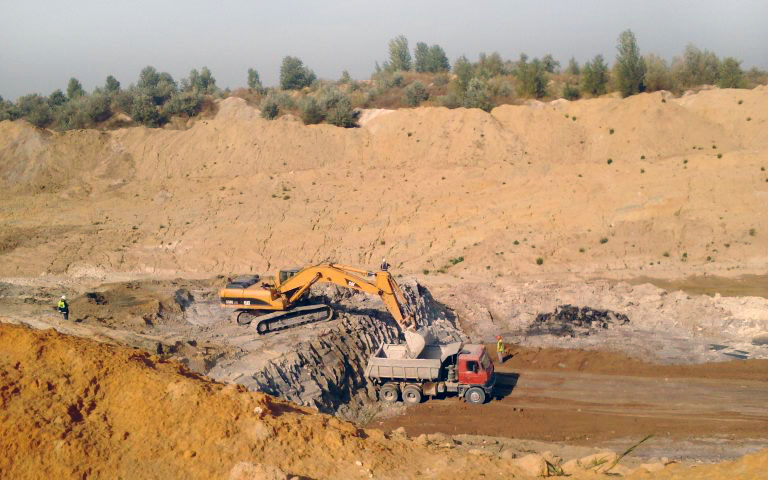 Мурзинське родовище вторинних каолінів